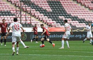 TFF 1. Lig: Eskişehirspor: 0 - Balıkesirspor: 3