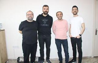 Tiyatro oyuncusu Ersin Korkut: “Burası medeniyetlerin,...