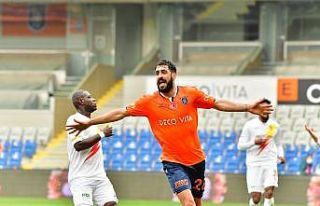 Tolga Ciğerci, 1.5 yıl sonra golle tanıştı