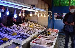 Trabzon’da Ramazan’ın ilk günü balığa rağbet...