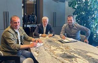 Trabzonspor’da transfer zirvesi