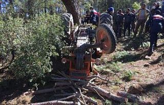 Traktör altında kalarak yaşamını yitirdi