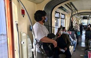 Tramvayda müzik sefası