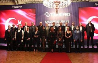 TÜMBİFED Akademi Kültür ve Bilim Ödülleri sahiplerini...