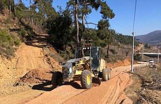 Turgutlu’da 15 mahallenin kullandığı güzergahtaki...