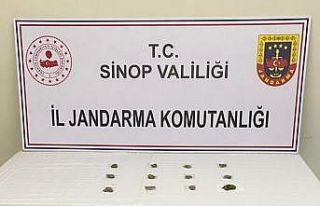 Türkeli’de yol kontrolünde uyuşturucu ele geçirildi