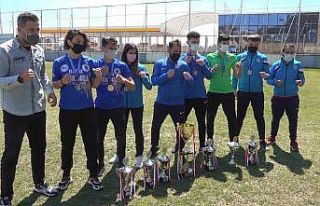 Tuzla Belediyesi Spor Kulübü kick boksta tarih yazdı