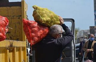Ücretsiz soğan ve patates dağıtımı başladı