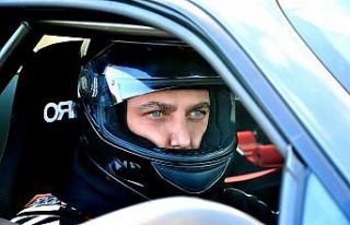 Ünlü Pilot Ertuğrul Makena’nın sponsoru belli...