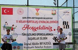 Urfa’nın kurtuluşuna özel ödüllü kort tenisi...