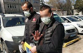 Uyuşturucu satarken suçüstü yakalandı