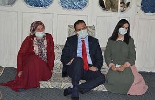 Vali Akbıyık’tan şehit ailelerine ziyaret
