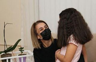 Vali Becel, kendisine mektup yazan öğrenciyi ziyaret...