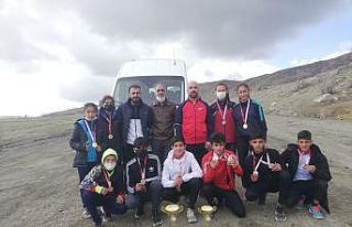 Van Büyükşehir Belediyesi atletleri yarı finalde