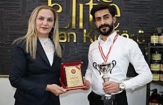 Van’ın ilk kadın muhtarı Tanrıtanır’dan başarılı...