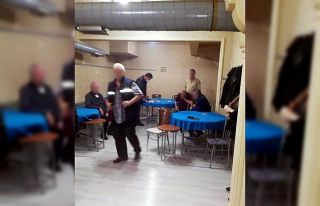 Yardımlaşma derneğinde kumar oynayan 5 kişiye...