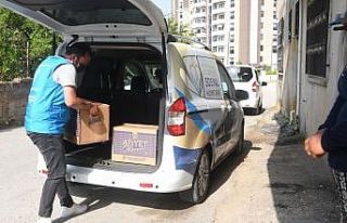 Yenişehir Belediyesi gıda kolisi desteğini sürdürüyor