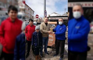 Yerköy’de hayvanseverlere plaket