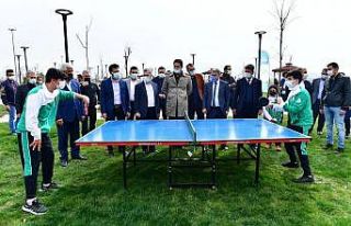 Yeşilyurt Belediyesi, masa tenisi etkinliği düzenledi