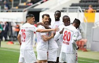 Yiğidolar Süper Lig’de tek!