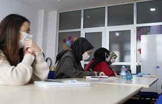 Yıldırım Belediyesi gençleri üniversiteye hazırlıyor