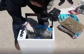 Yolcu otobüsündeki fırının içinden 6 kilo uyuşturucu...