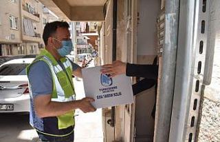 Yunusemre Belediyesi ihtiyaç sahiplerinin yanında