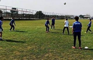 Yunusemre Belediyespor altyapısı doludizgin