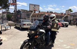 150 motosikletçiden bayramı evde geçiren çocuklara...