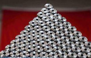 1 dakikada 1 tabanca üreterek yıllık 400 bine ulaştı