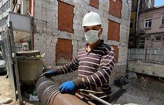 1 Mayıs’ı tam kapamada çalışarak geçirdi