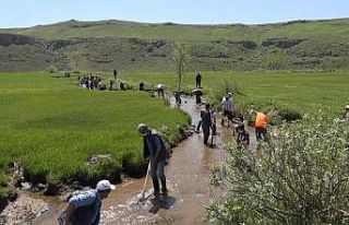 3 bin yıllık sulama kanalına imece usulü temizlik