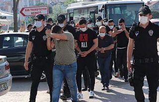 3 milyon TL’lik vurgun yapan 14 sahte bankacı tutuklandı