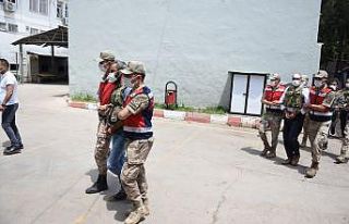 4 kişinin öldüğü olayla ilgili 4 zanlı adliyeye...