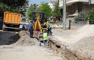 70 yıllık içme suyu hattı yenileniyor