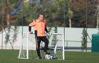 Abdullah Avcı, sezonu yenilgisiz tamamlamayı hedefliyor