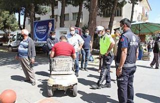 Açık kasa kamyonetin çarpıp kaçtığı engelli...
