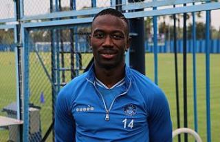 Adana Demirspor’un golcüsü Pa Dibba mutluluğu...