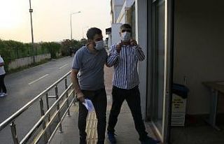 Adana’da 98 firariye operasyon