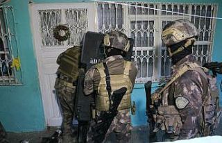 Adana’da şafak vakti organize suç örgütüne...