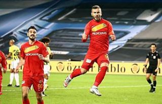 Adem Büyük’ün 15 golünün 9’u penaltıdan