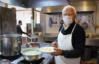 Adını dağlara yazdıran usta aşçı Ali Kaya Keleş,...