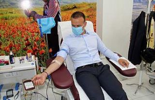 Ağrı’da Kızılay’a kan bağışı kampanyası...