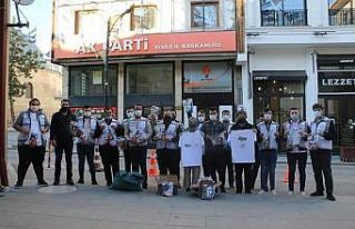 AK Parti’ den ihtiyaç sahibi 12 bin aileye erzak...