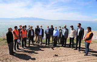 AK Parti Van Milletvekili Arvas, Tuşba Belediyesinin...