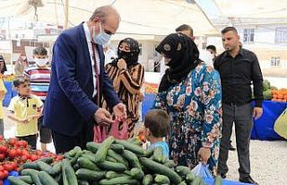 Akçakale’de ilk semt pazarı kuruldu