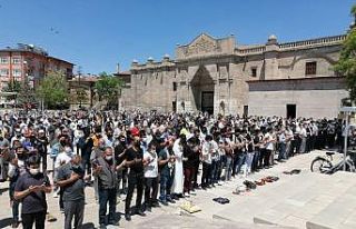 Aksaray’da Kudüs için gıyabi cenaze namazı kılındı