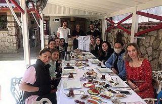 Alaçatıspor, Çeşme Basketbol’a moral verdi