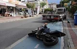 Alanya’da köpeğe çarpan motosikletli genç 21...