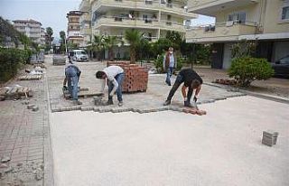Alanya’nın Konaklı Mahallesi’nde kaldırımları...